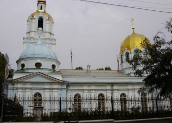 В Николаеве осквернили собор Рождества Пресвятой Богородицы