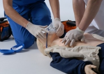 Николаевских учителей учат оказывать первую медпомощь