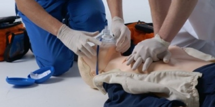 Николаевских учителей учат оказывать первую медпомощь