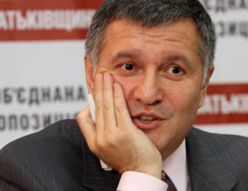 Милиция больше не будет ни арбитром, ни сторожем: по всей Украине закроют игорные заведения