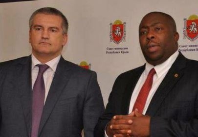 Украинско-зимбабвийские отношения под угрозой: министр Зимбабве посетил Крым