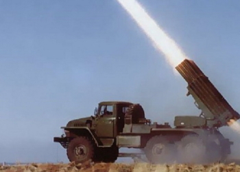 Стрельба из “Града” по украинским военным из жилых кварталов Донецка (видеофакт).