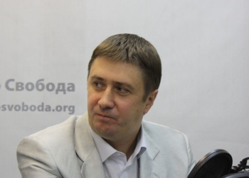 Кабмин не будет отменять стипендии и повышать пенсионный возраст