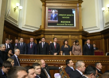 На чудо надеются 14% украинцев, на государство – чуть больше