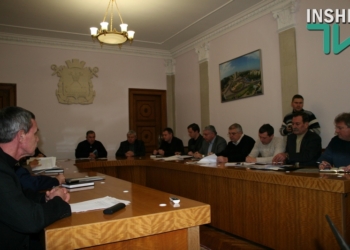 Оперативный штаб по ликвидации последствий непогоды: Николаев спасет только гусеничная техника, а ее практически нет