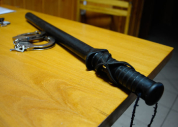 Аваков обещает разобраться с избиением журналиста «Громадського»