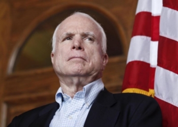 Маккейн хочет сделать помощь Украине более ощутимой, а России – “верните Крым, покиньте восток, тогда поговорим”.