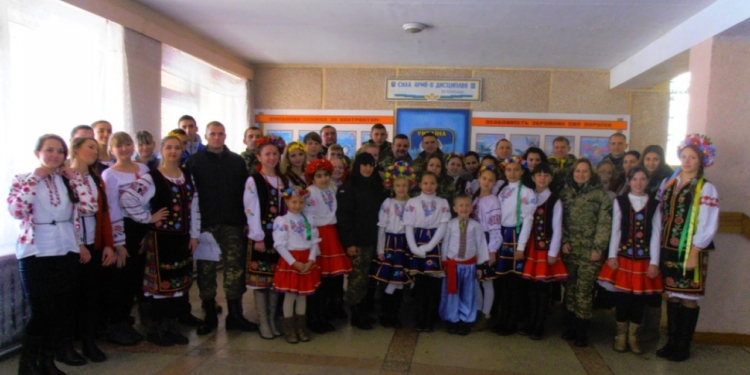 Николаевские школьники собрали 65 тыс. грн. для украинских военных