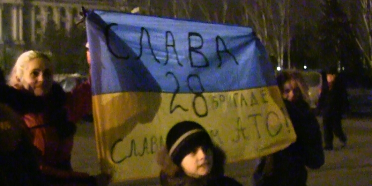 Николаевцы проводили бойцов 28-й бригады в зону АТО