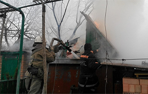 За сутки МЧС ликвидировали два пожара