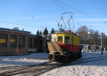 Трамвай в яхт-клуб пойдет не скоро?