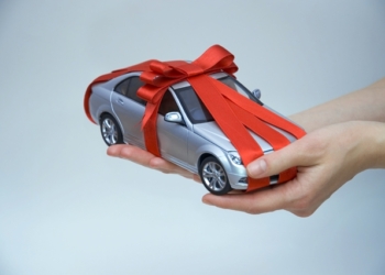 Молодая жительница Николаева «выиграла» автомобиль. Мошенники в восторге