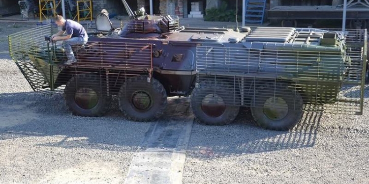 Чувствительный «Борька», или История одного БТРа от николаевского «киборга»