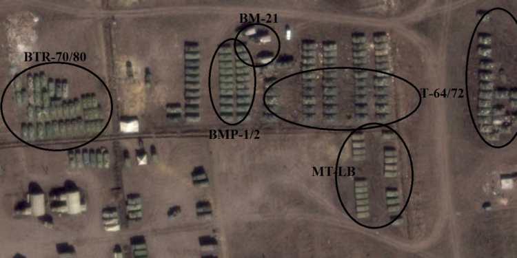 Обнаружена база сил вторжения российских войск в Ростовской обл.