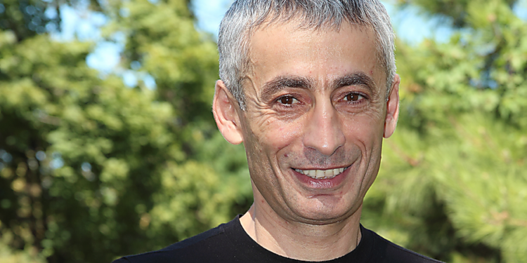 Эрик Григорян угрожает голодовкой партийцев под ВР и главным офисом «Батькивщины»