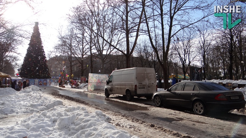 Потерпите! Весь снег с улицы Советской будет убран после 14-го января 9
