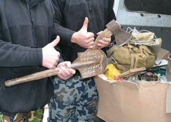 “Рубила фашистов, поможет и вам!” – ветеран из Николаева отдал на фронт свою саперную лопатку