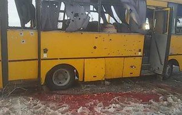 Трагедия возле Волновахи. Видео расстрела автобуса (18+) 2