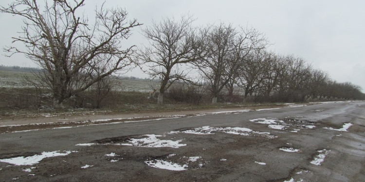 Зима еще не закончилась, а на приведение в порядок дорог Николаевской области надо 1,2 млрд.грн.