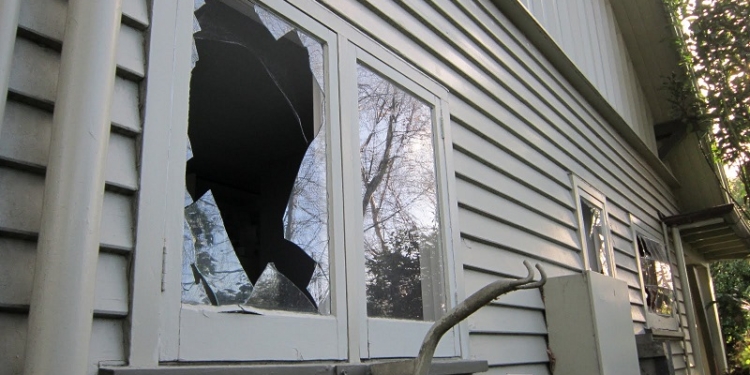 И на старуху бывает проруха: 42-летняя жительница Очакова решила ограбить дом, который был под охраной ГСО