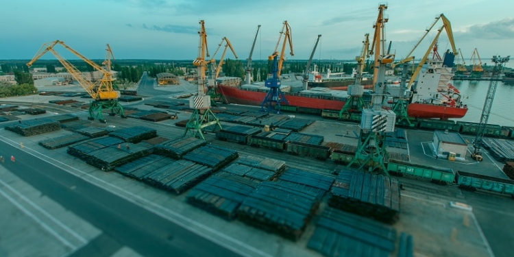 По итогам декабря СМП «Октябрьск» показал рост грузопереработки на 9%