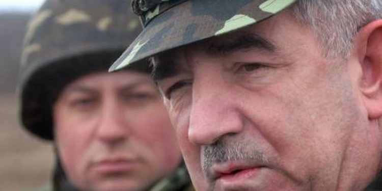 Петр Порошенко дал согласие на восстановление в должности люстрированного генерала Воробьева