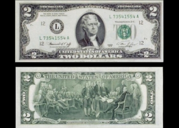 Правоохранители Первомайска разыскивают мошенницу!