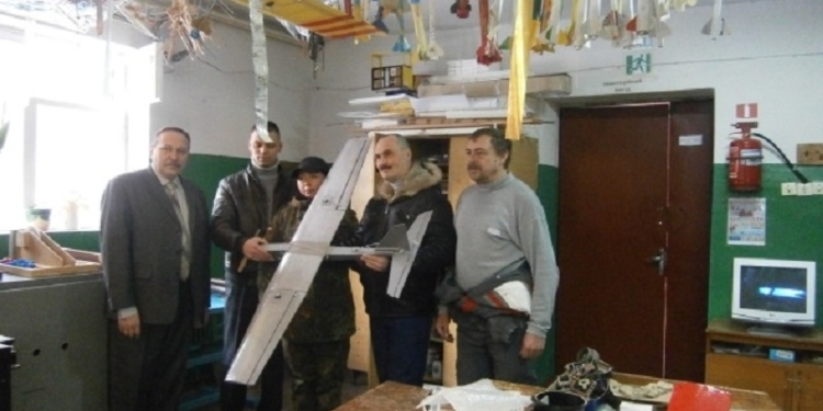 Беспилотник для «79-ки» смастерили на Станции юных техников Южноукраинска