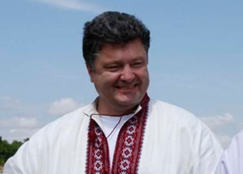 Порошенко ветировал закон, запрещающий выселять должников по ипотеке