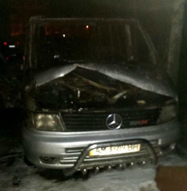 В Одессе взорвали авто волонтера, помогавшего бойцам АТО, однако милиция считает иначе 1