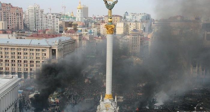 Спустя год после победы Майдана: Как Киев проиграл войну за умы