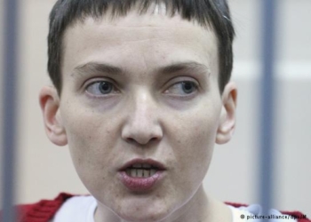 Открытое письмо. Войнович призвал Путина не позорить Россию и отпустить Савченко