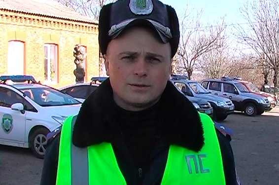 Рецидивист похитил гарнитуру с витрины АТБ