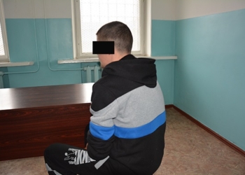 Разбойник напал на киоск фаст-фуда. Требовал шаурму и выручку