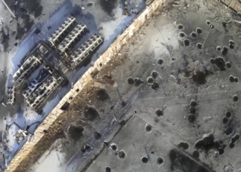 Волонтеры: информацию о живых “киборгах” под руинами Донецкого аэропорта распространяет враг