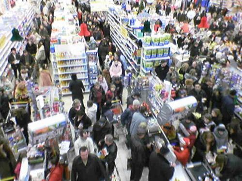 Супермаркеты введут ограничения на отпуск товара в одни руки 1