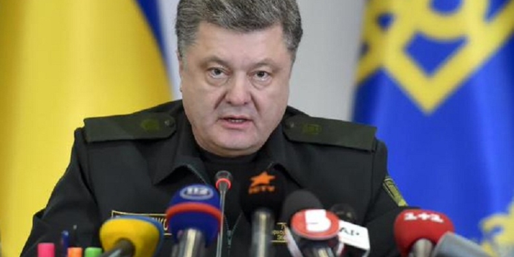 Порошенко отправился в зону АТО