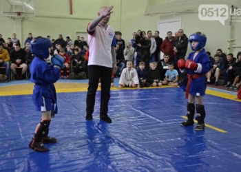 Всеукраинский чемпионат по самбо выиграли николаевские юниоры