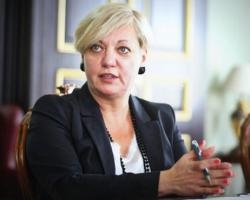 НБУ запретил банкам выдавать гривневые кредиты на покупку валюты