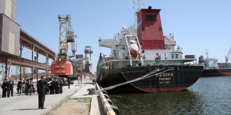 Горсовет – “Ника-Тере” о земле для расширения порта: Сначала покажите грузы, потом мы спросим у горожан