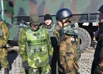 Иностранные военные дипломаты, побывавшие в районах проведения АТО, традиционно очень обеспокоены