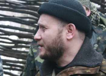 Под Дебальцево тяжело: Ярош приказал привести “Правый сектор” в боевую готовность