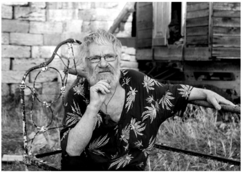 Умер художник-маринист Владимир Зебек