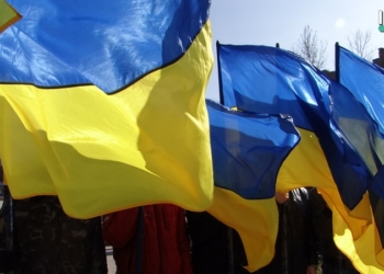 Память Небесной Сотни в Николаеве пришли почтить около тысячи николаевцев