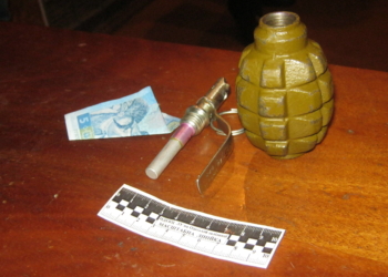 В Николаеве на вокзале задержали пьяного с гранатой