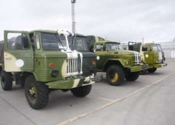 На Южно-Украинской АЭС сообща отремонтировали три автомобиля из зоны АТО