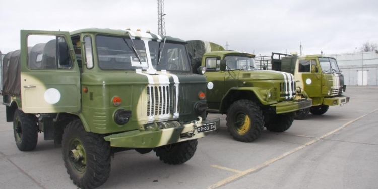 На Южно-Украинской АЭС сообща отремонтировали три автомобиля из зоны АТО