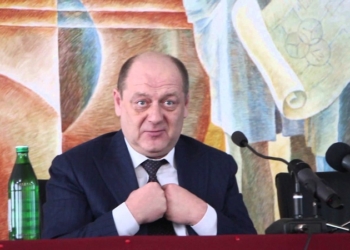 На общем собрании акционеров ПАО «Николаевоблэнерго» примут решение о прекращении полномочий Юрия Антощенко