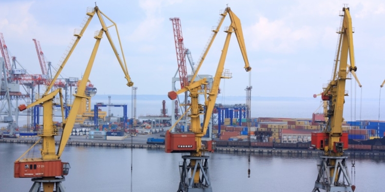 На “Ника-Тере” горел кран