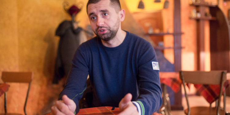 Вот теперь уже и официально: украинский патриот с грузинским сердцем Давид Арахамия стал гражданином Украины